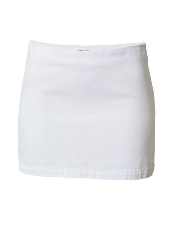 белый деним