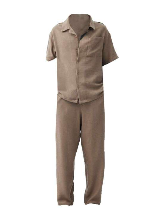 коричневый