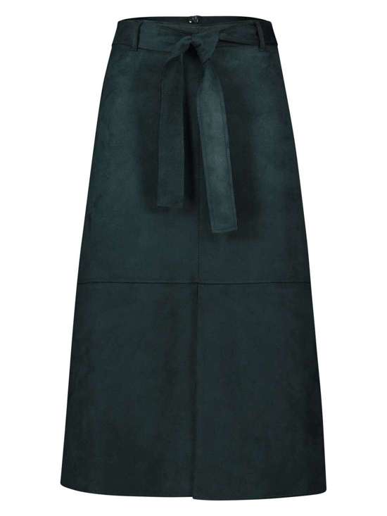 темно-зеленый