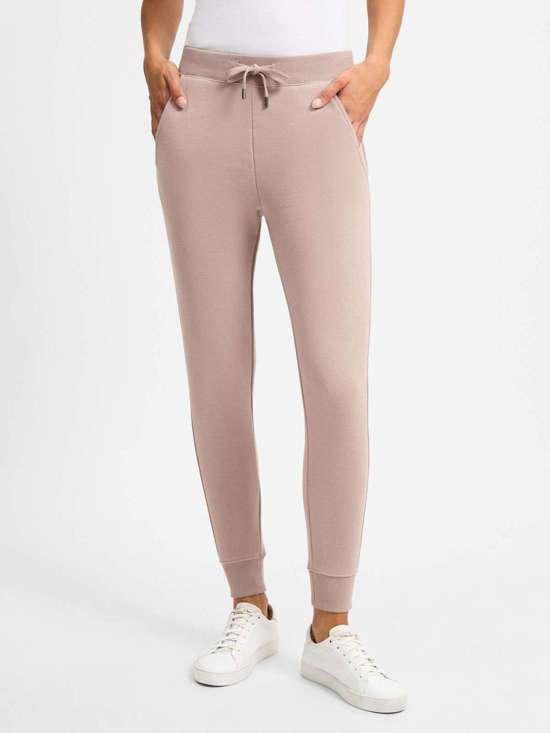 прозрачный