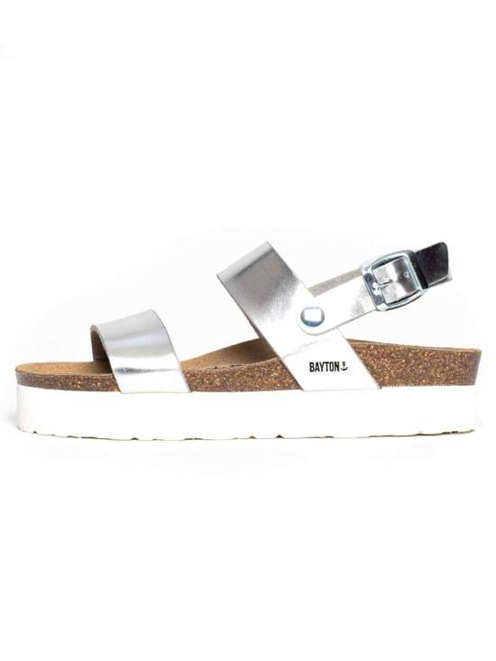 серебристый