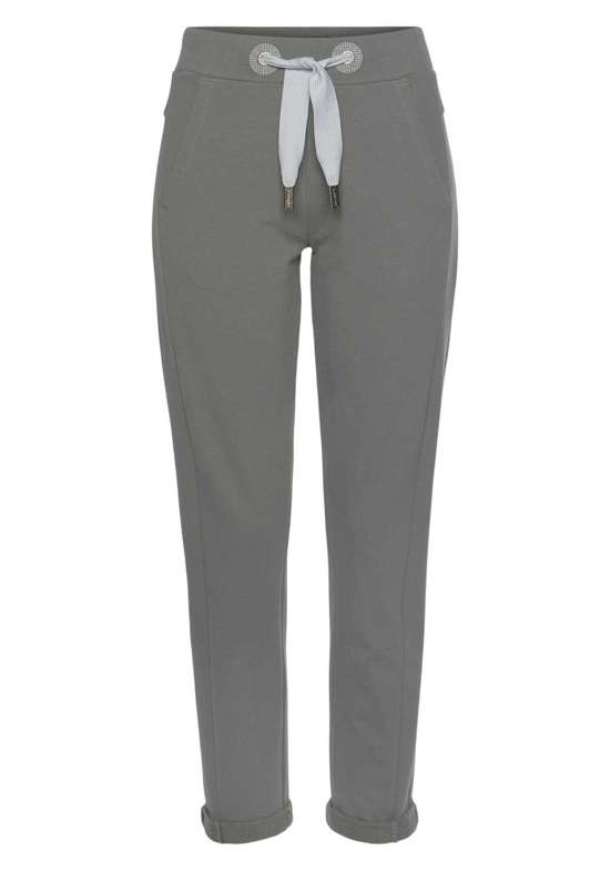 пастельно-зеленый