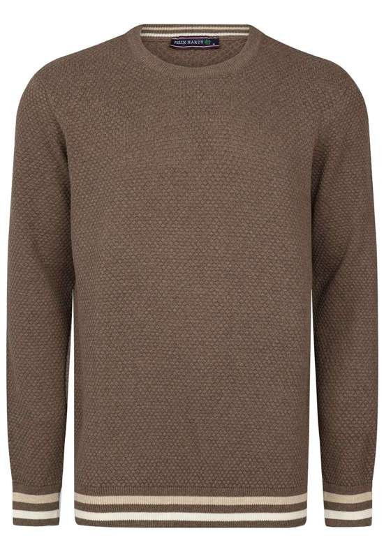 коричневый