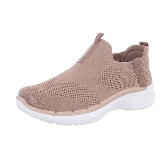 светло-коричневый