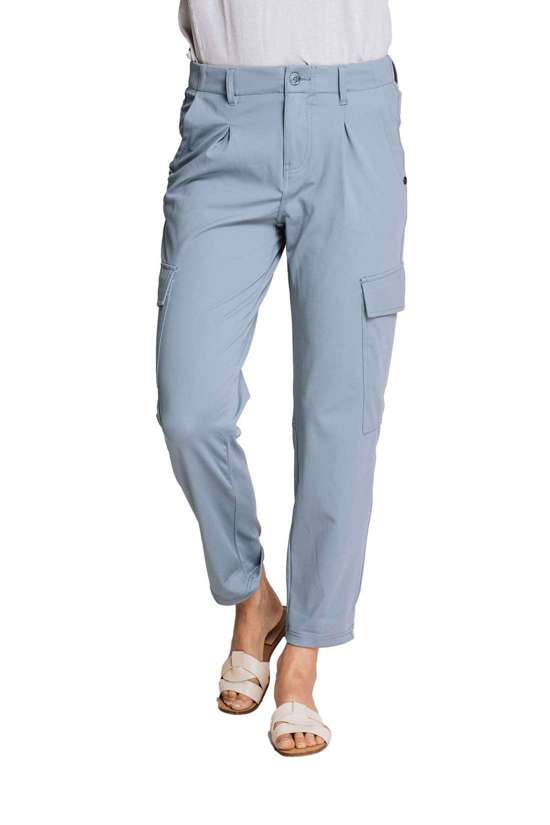 светло-синий