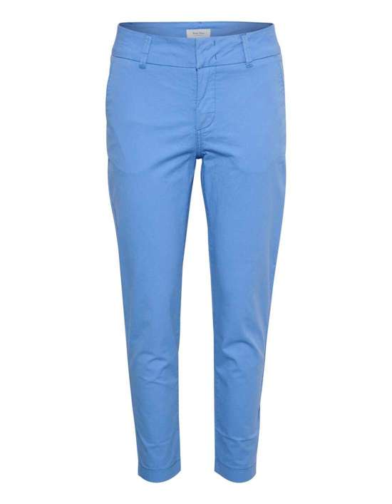 небесно-синий