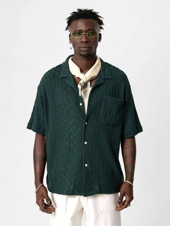 темно-зеленый