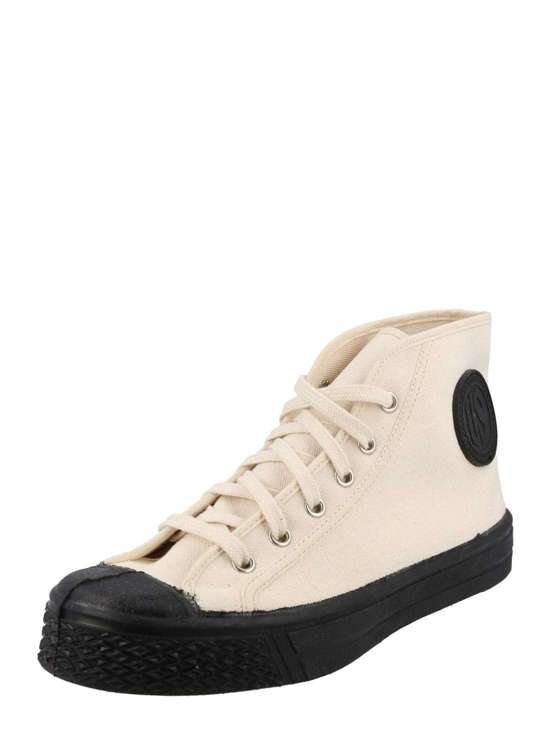 цвет белой шерсти