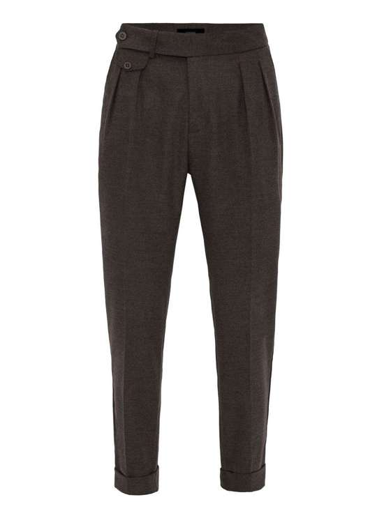 коричневый