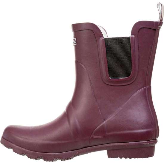 темно-коричневый