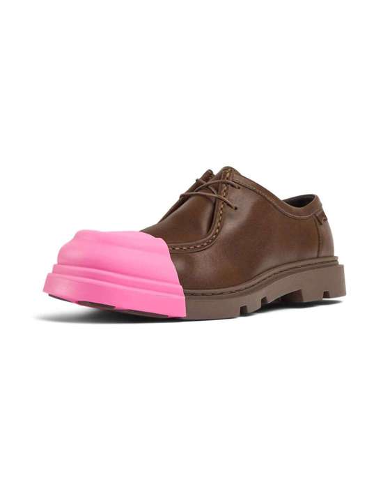 темно-коричневый