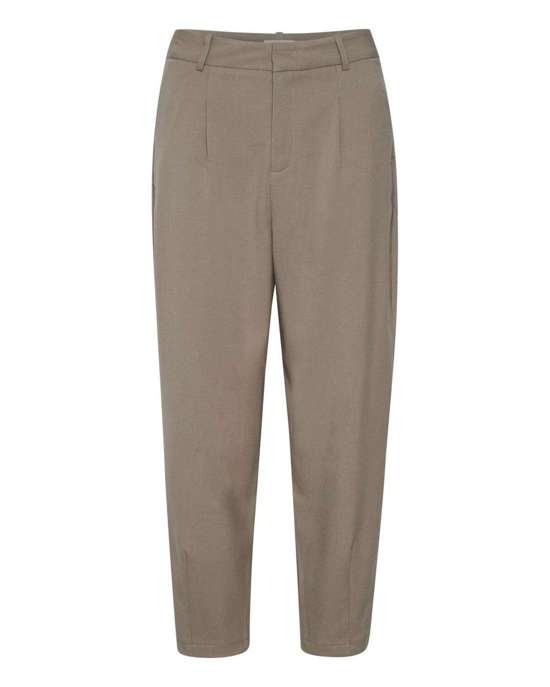 светло-коричневый