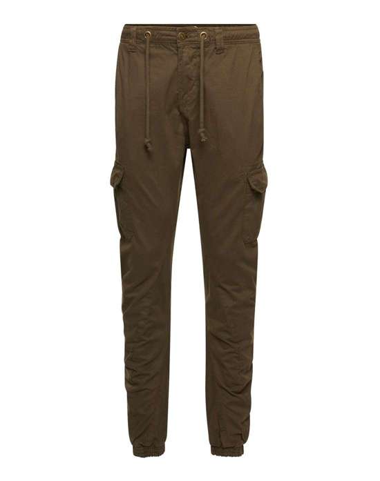 темно-коричневый