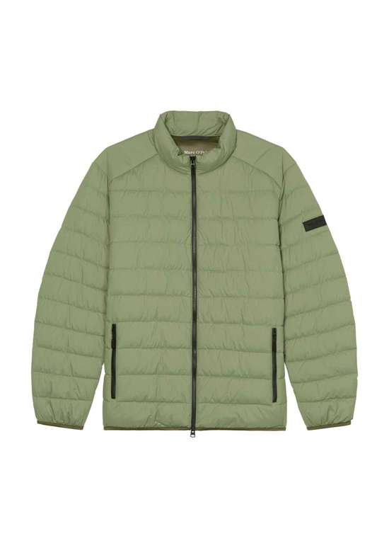 темно-зеленый