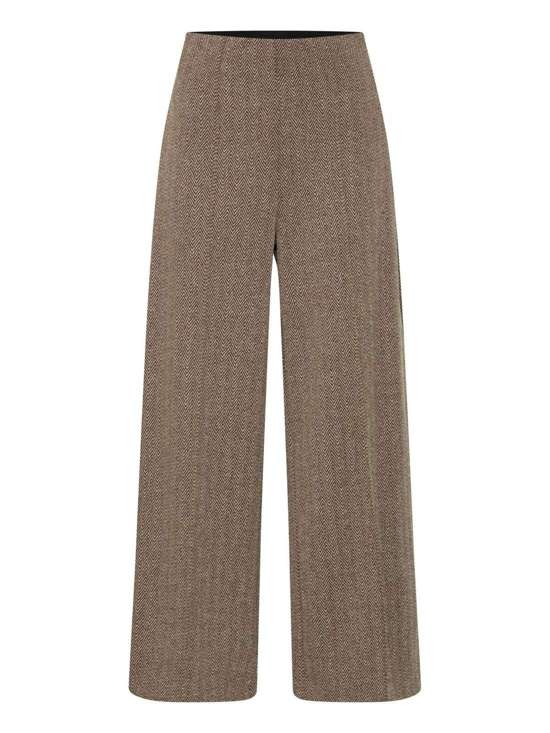 коричневый