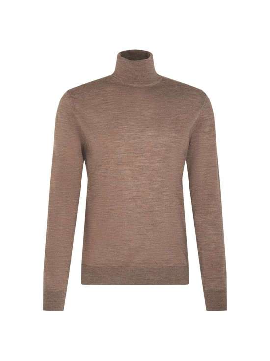 коричневый