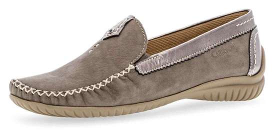 светло-коричневый