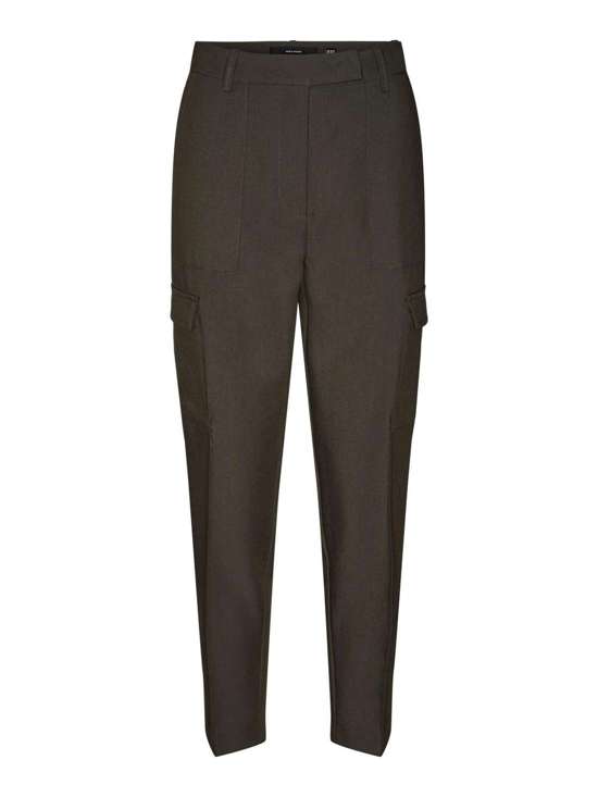 темно-зеленый