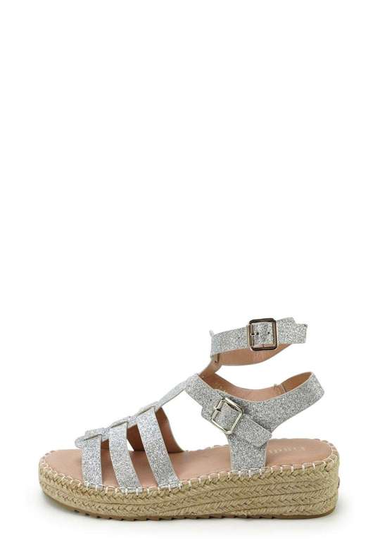 серебристый