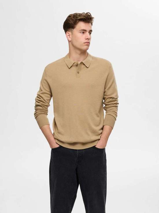 коричневый