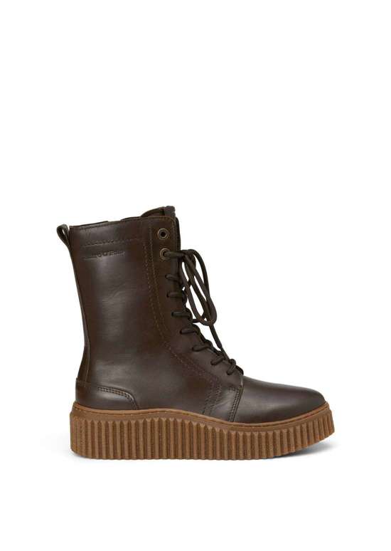 коричневый