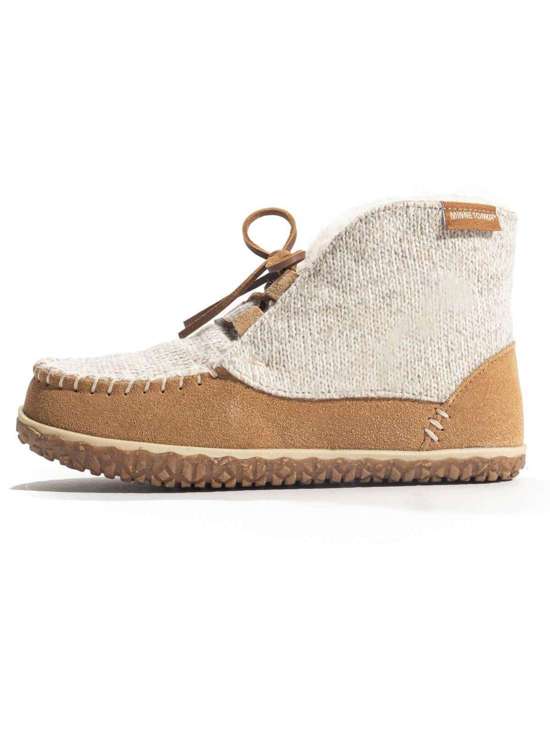 светло-коричневый