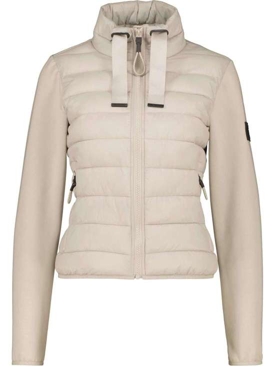 светло-бежевый