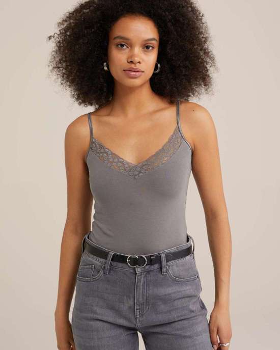 темно-серый