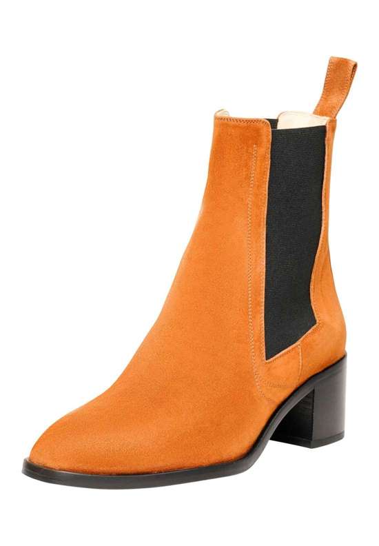 коричневый