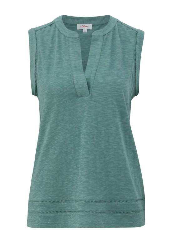 изумрудный