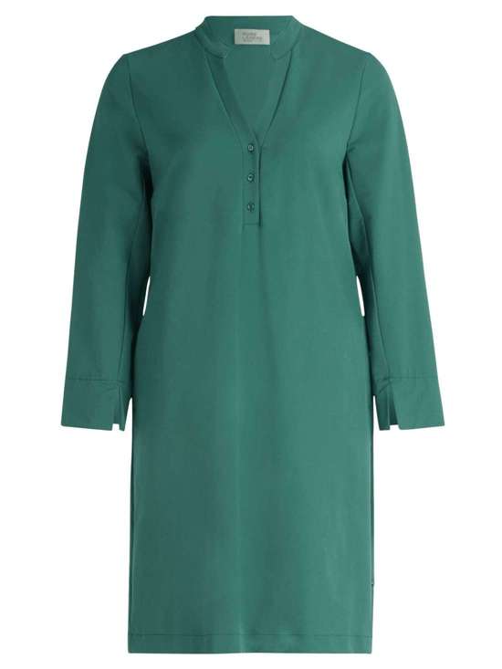 темно-зеленый