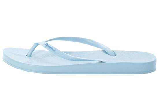 светло-синий