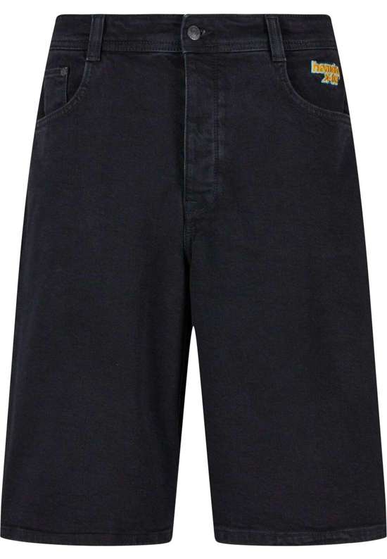 черный деним