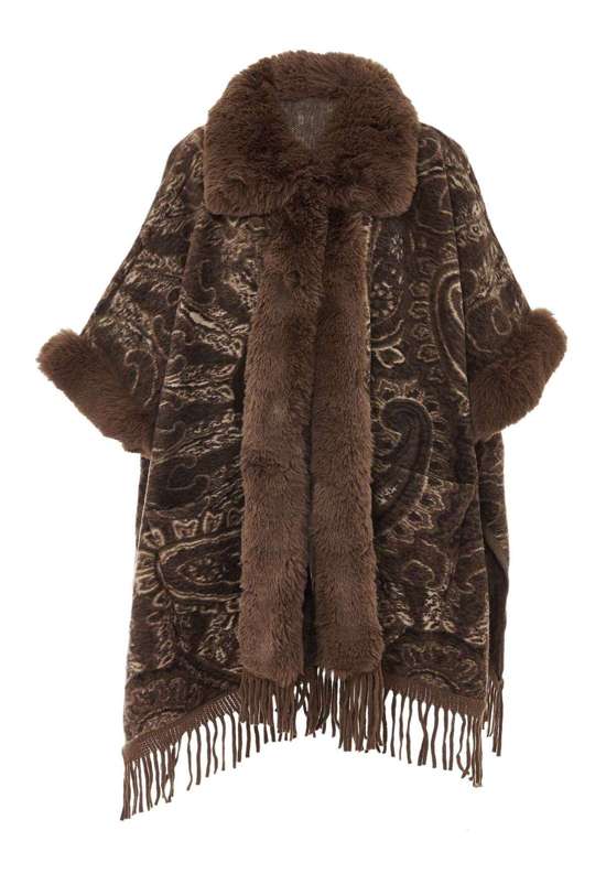 коричневый