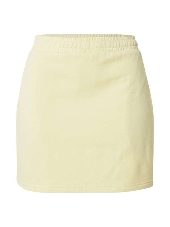 светло-красный