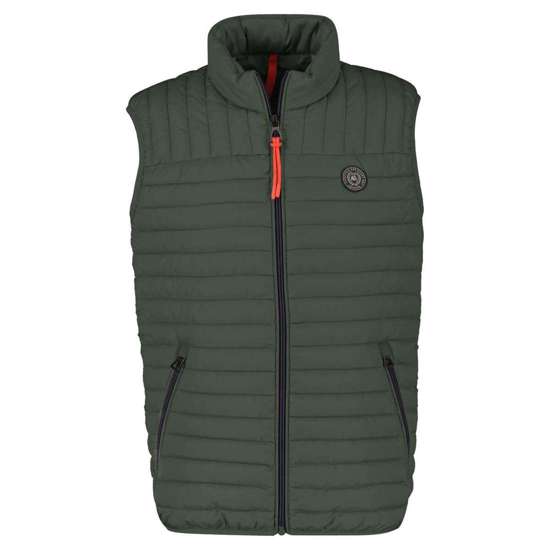 темно-зеленый