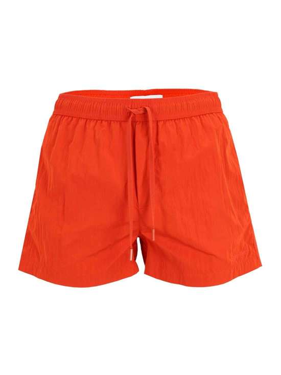 оранжево-красный