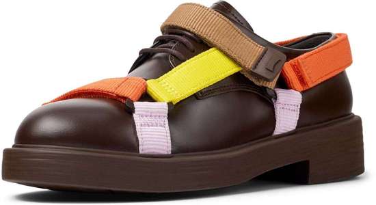 темно-коричневый