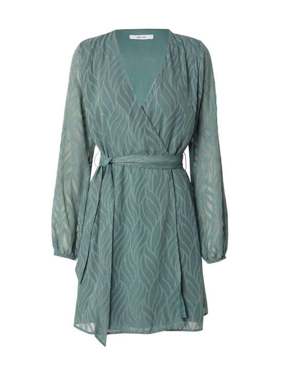 темно-зеленый