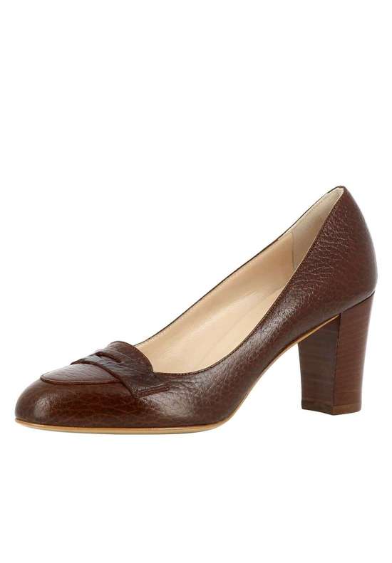 коричневый