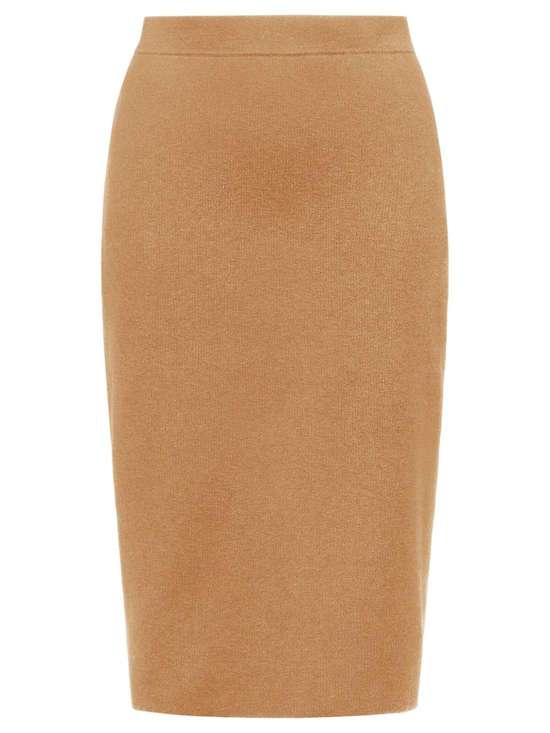 светло-коричневый