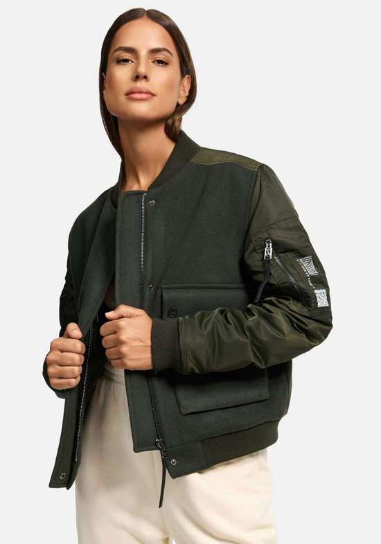 зеленый оливковый