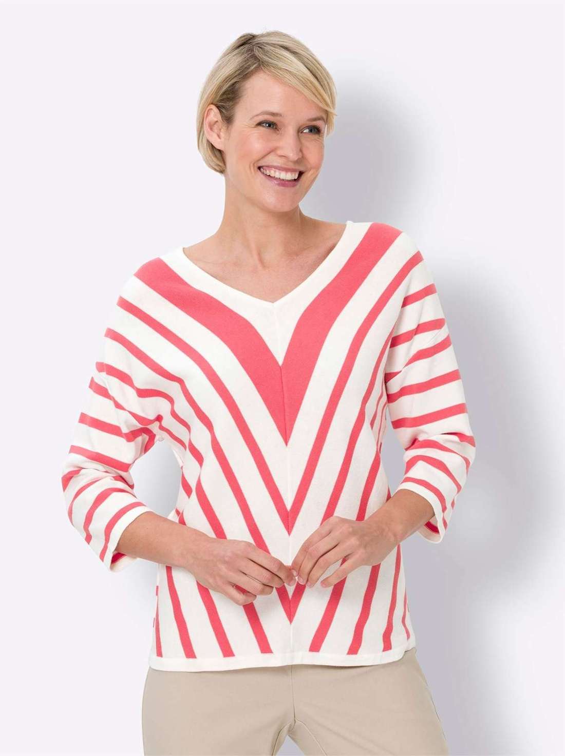 свитер с V-образным вырезом V-Pullover