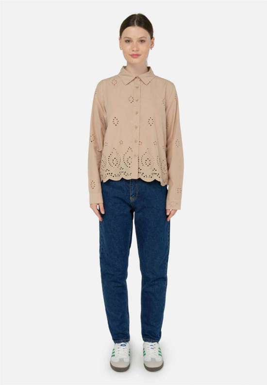 коричневый