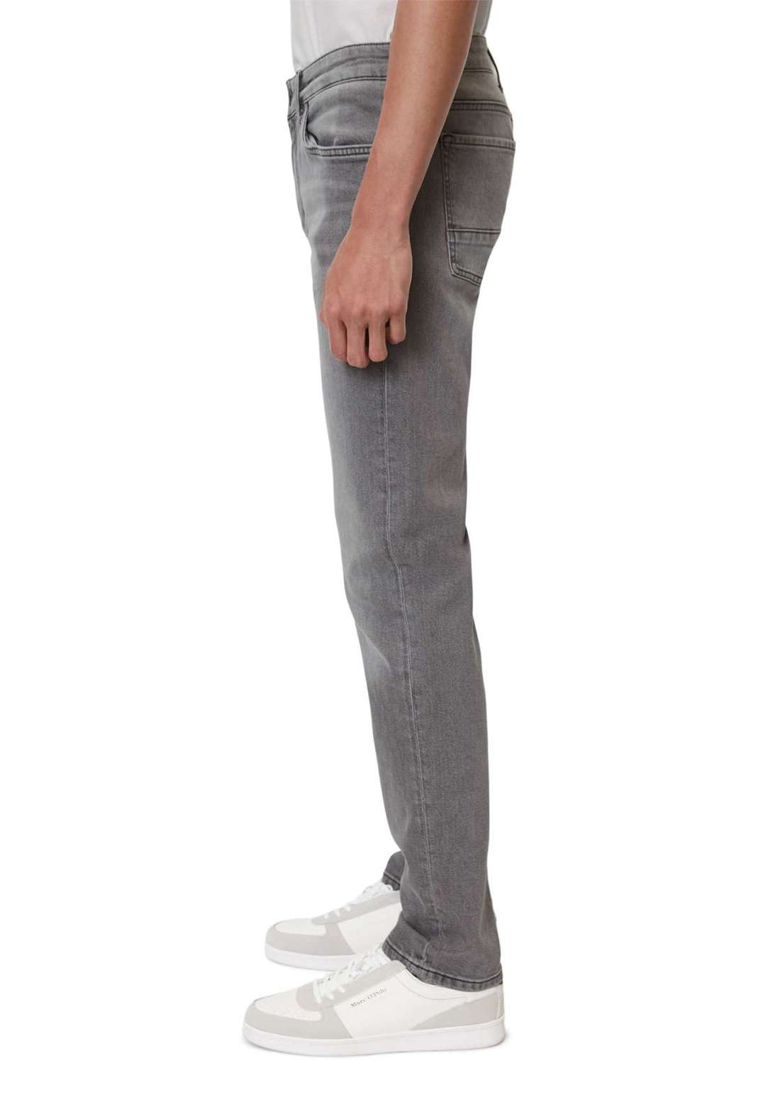 джинсы с 5 карманами mit niedriger Bundhöhe