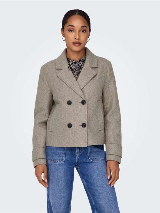 mocha meringue detail:melange