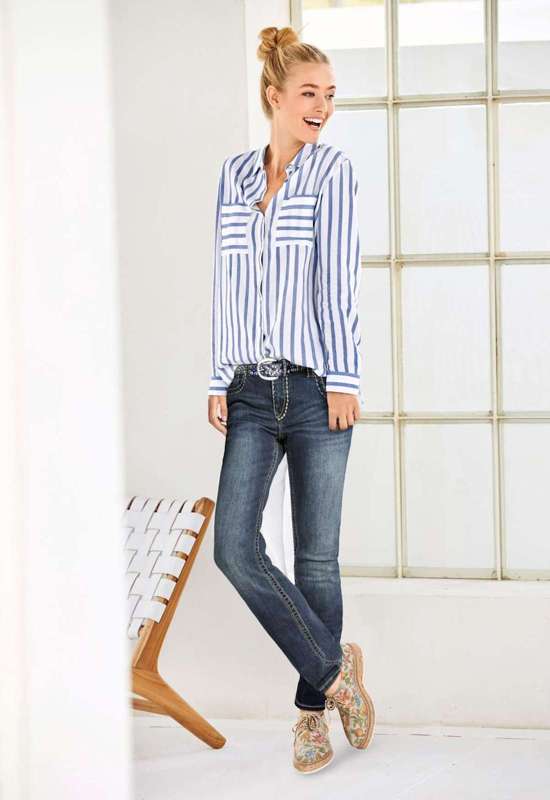 голубой-экрю