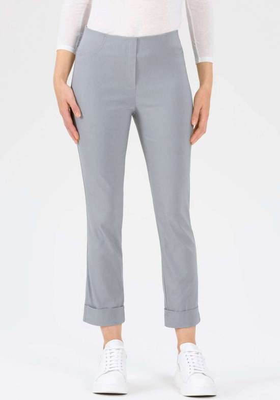 серебристый