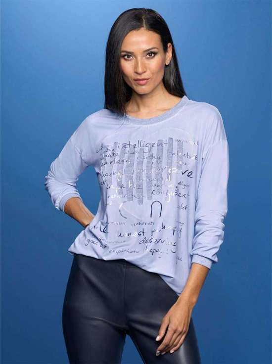 светло-синий