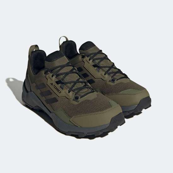 Focus Olive / Core Black / Grey Five